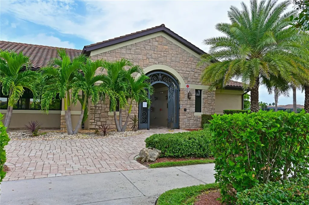 7114 Quiet Creek Drive Bradenton FL 34212