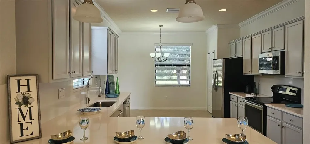 7114 Quiet Creek Drive Bradenton FL 34212