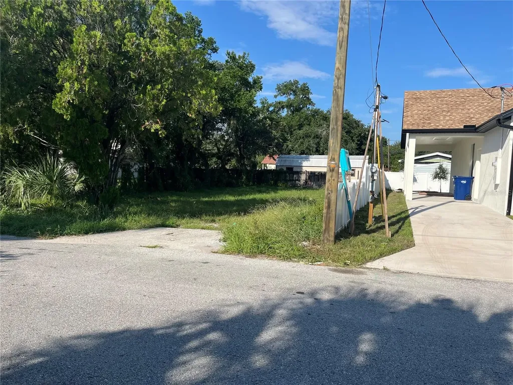 3420 Machado Street Tampa FL 33605