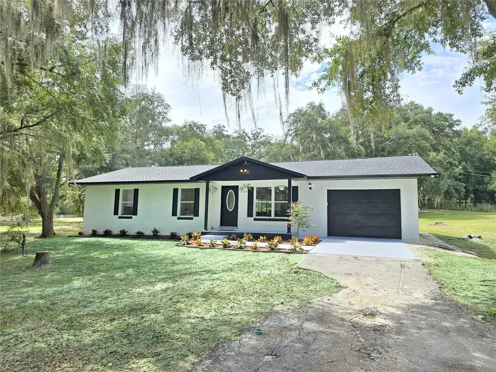 12160 SE 112th Avenue Road Belleview FL 34420