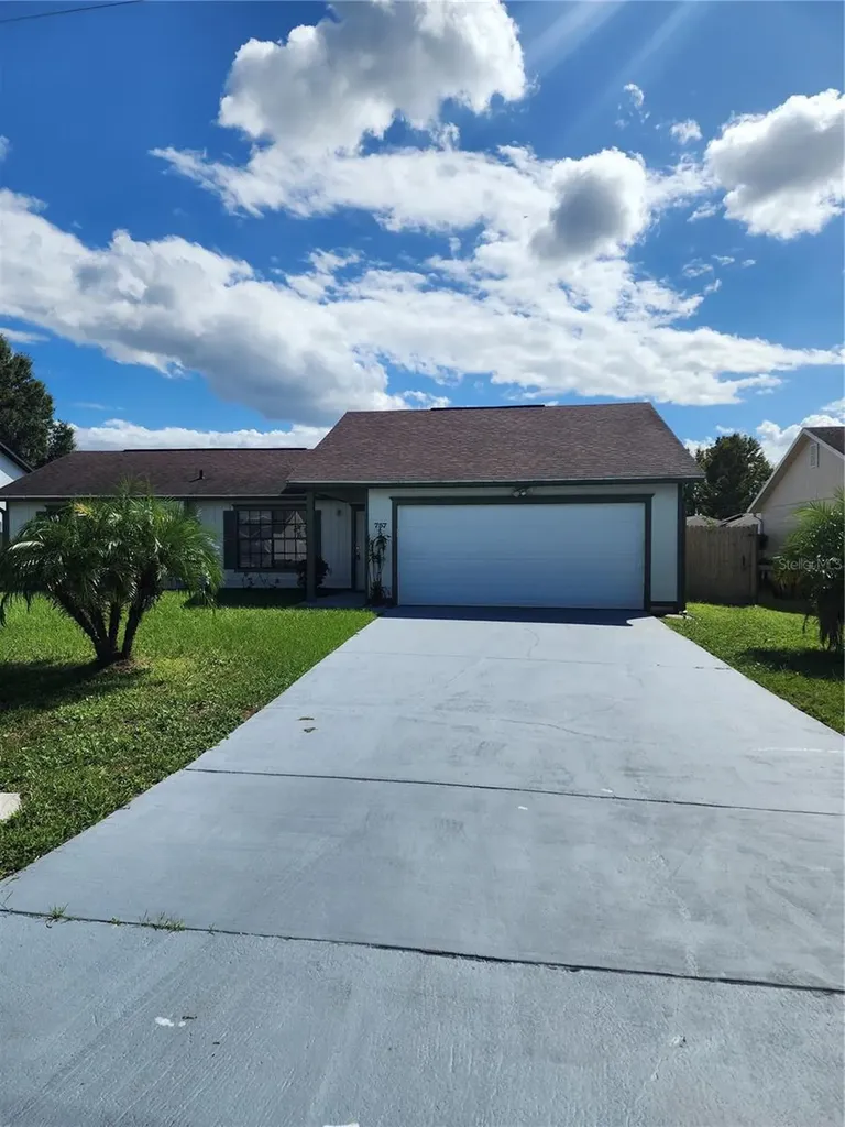 757 Caribou Drive Kissimmee FL 34759