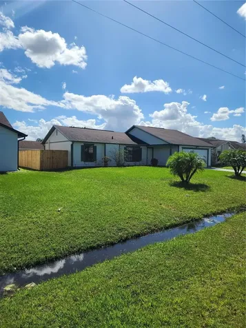 757 Caribou Drive Kissimmee FL 34759