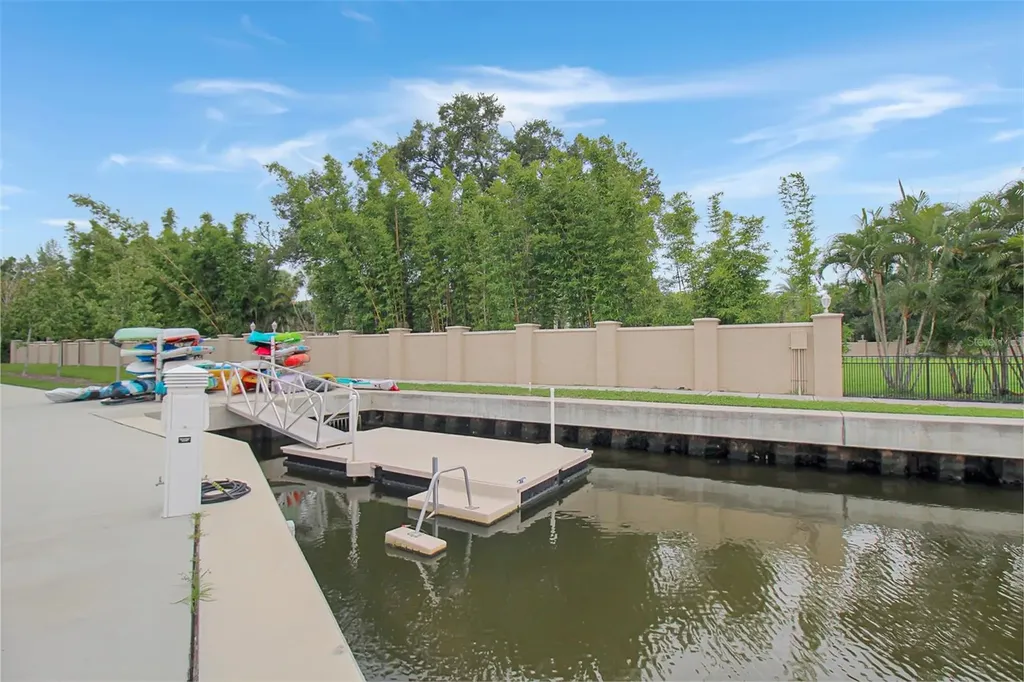 1703 N Tamiami Trail Sarasota FL 34234