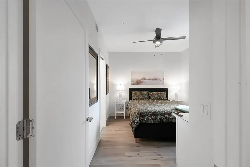 1703 N Tamiami Trail Sarasota FL 34234