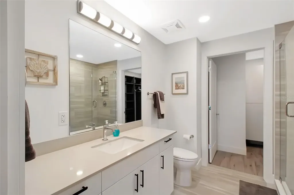 1703 N Tamiami Trail Sarasota FL 34234