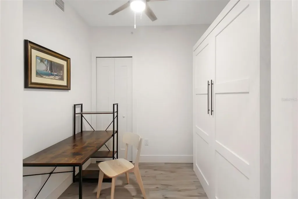 1703 N Tamiami Trail Sarasota FL 34234