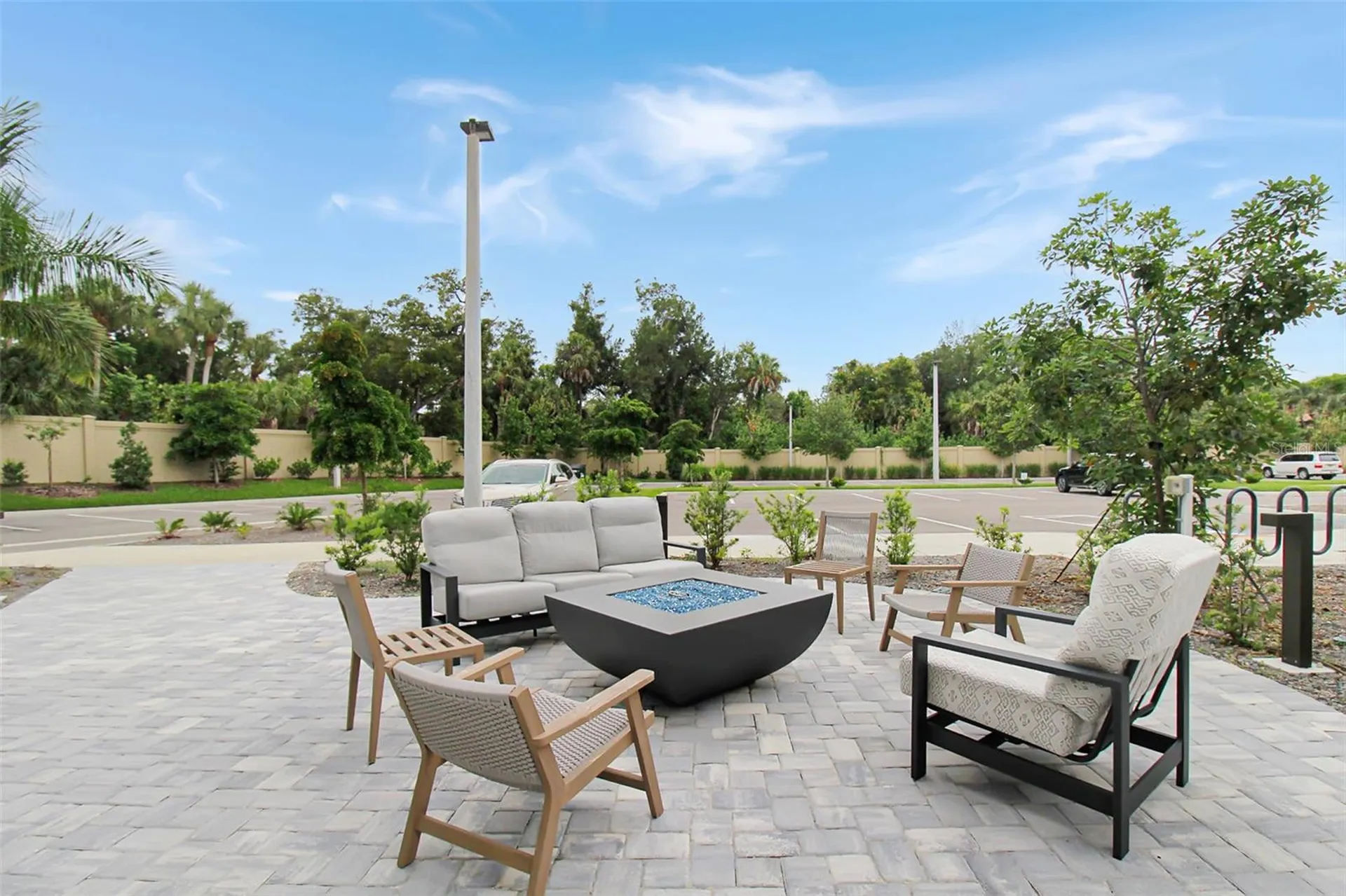 1703 N Tamiami Trail Sarasota FL 34234