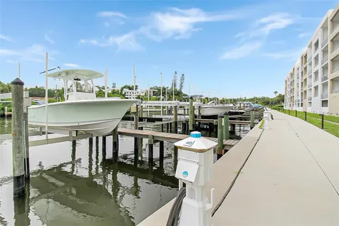 1703 N Tamiami Trail Sarasota FL 34234