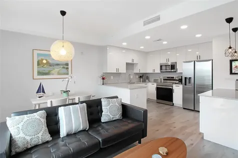 1703 N Tamiami Trail Sarasota FL 34234