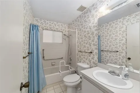 8646 NW 42nd Street Gainesville FL 32653