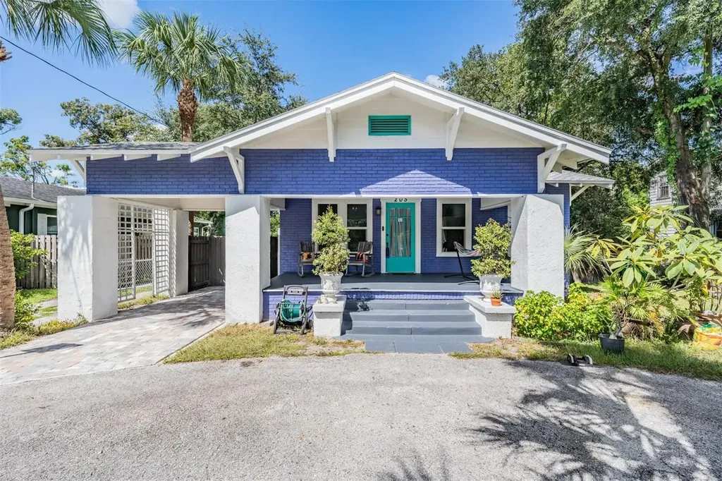 205 W Henry Avenue Tampa FL 33604