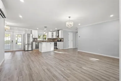 2033 Little Neck Road Clearwater FL 33755