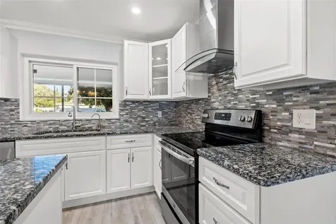 2033 Little Neck Road Clearwater FL 33755
