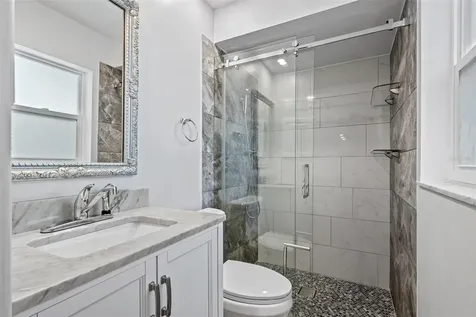 2033 Little Neck Road Clearwater FL 33755