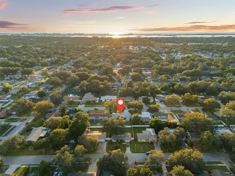 2033 Little Neck Road Clearwater FL 33755