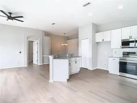 8317 Canterbury Lake Boulevard Tampa FL 33619