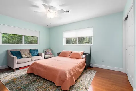 2610 NW 11th Avenue Gainesville FL 32605