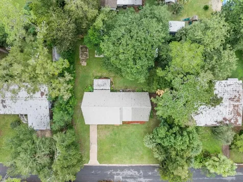 2610 NW 11th Avenue Gainesville FL 32605