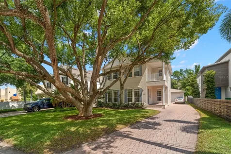 5806 S 6th Street Tampa FL 33611