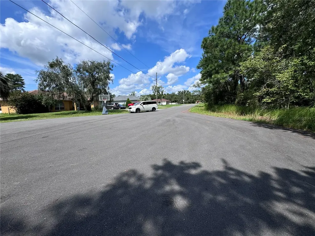 Oak Pass Loop Ocala FL 34472