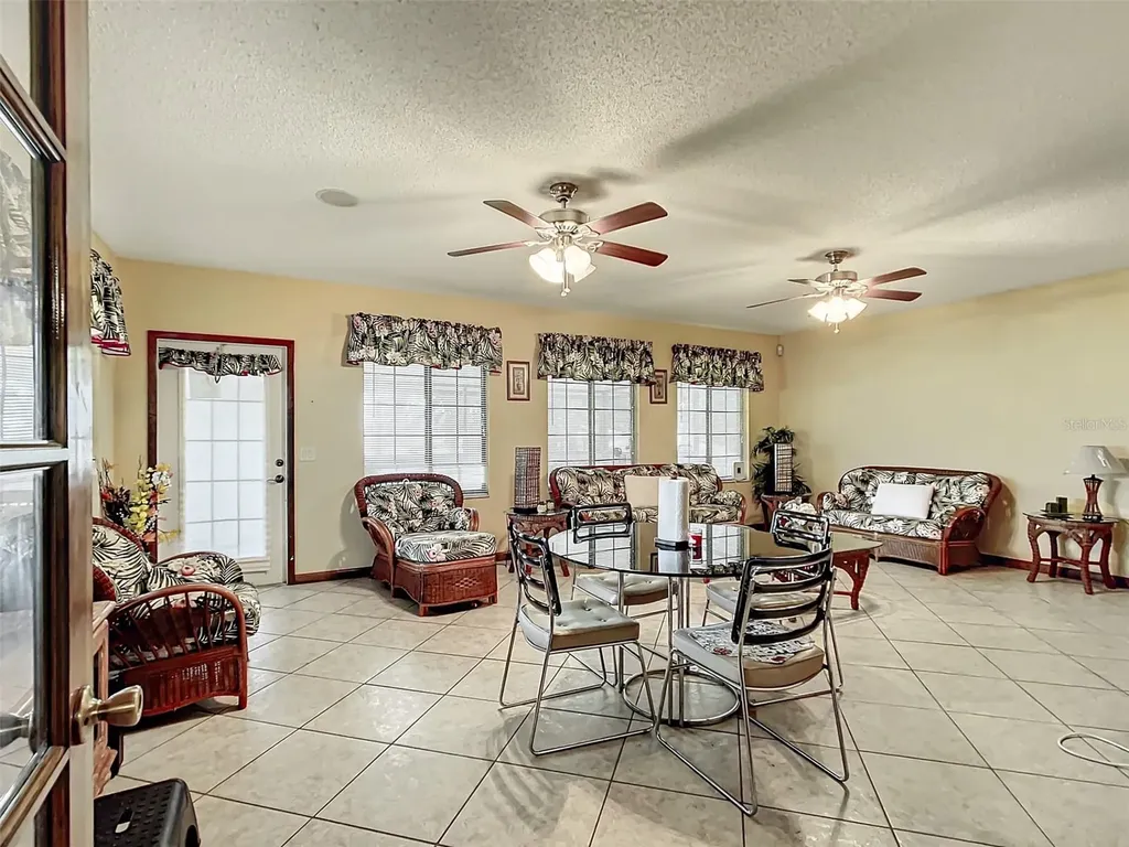4711 County Road 134 Wildwood FL 34785