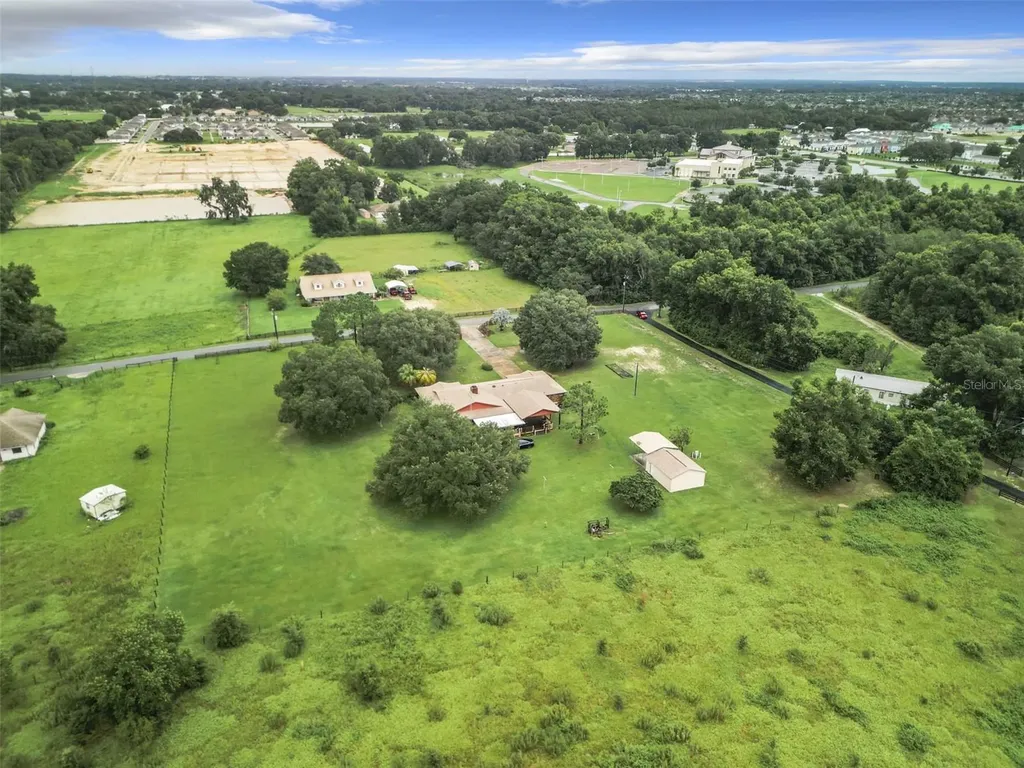 4711 County Road 134 Wildwood FL 34785