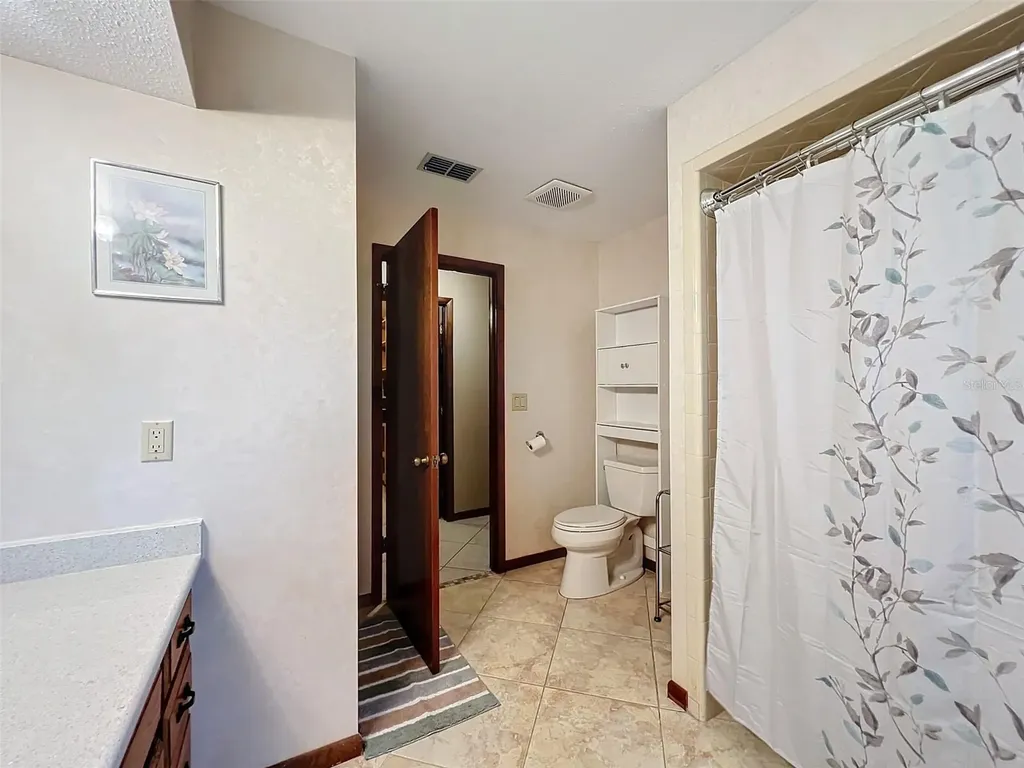 4711 County Road 134 Wildwood FL 34785