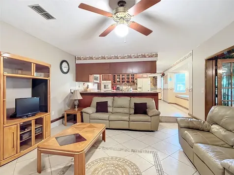 4711 County Road 134 Wildwood FL 34785