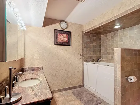 4711 County Road 134 Wildwood FL 34785