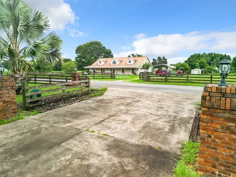4711 County Road 134 Wildwood FL 34785