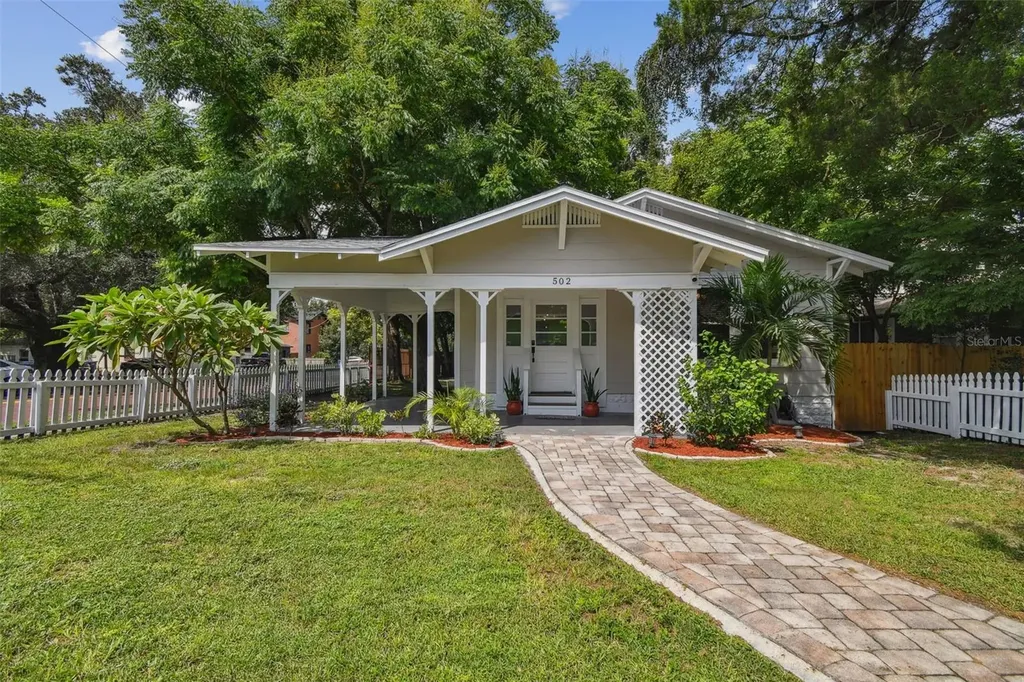 502 E Hugh Street Tampa FL 33603