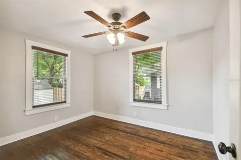 502 E Hugh Street Tampa FL 33603