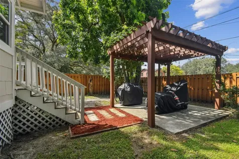 502 E Hugh Street Tampa FL 33603