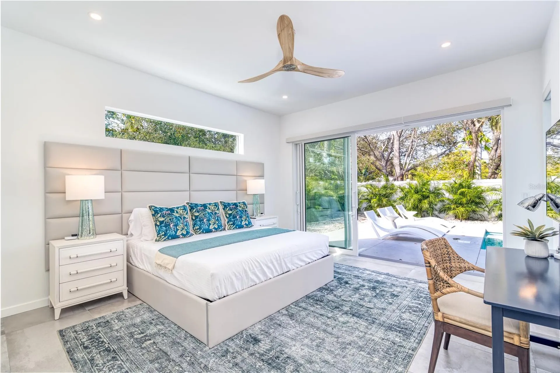 2585 Clematis Street Sarasota FL 34239