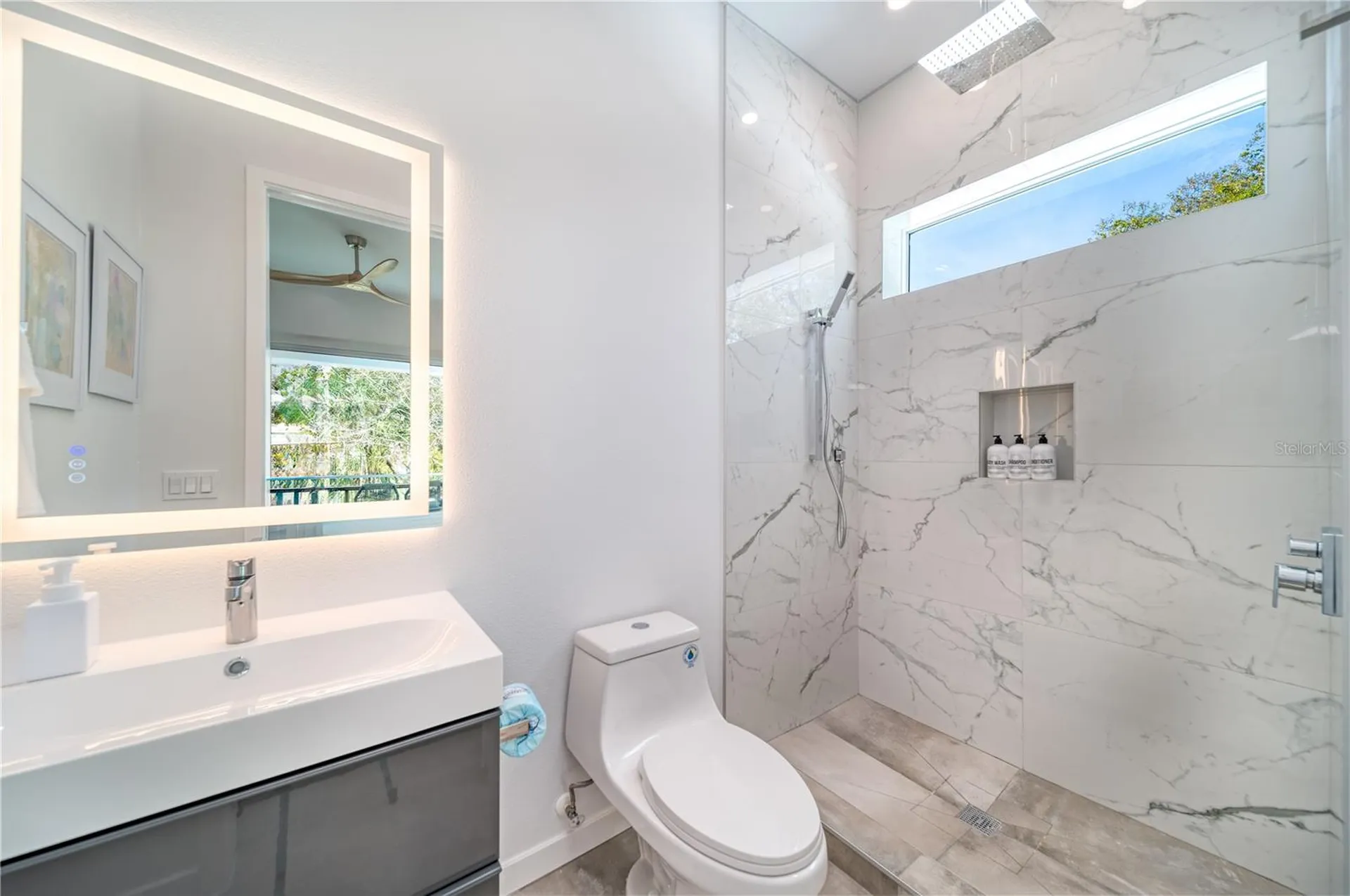 2585 Clematis Street Sarasota FL 34239