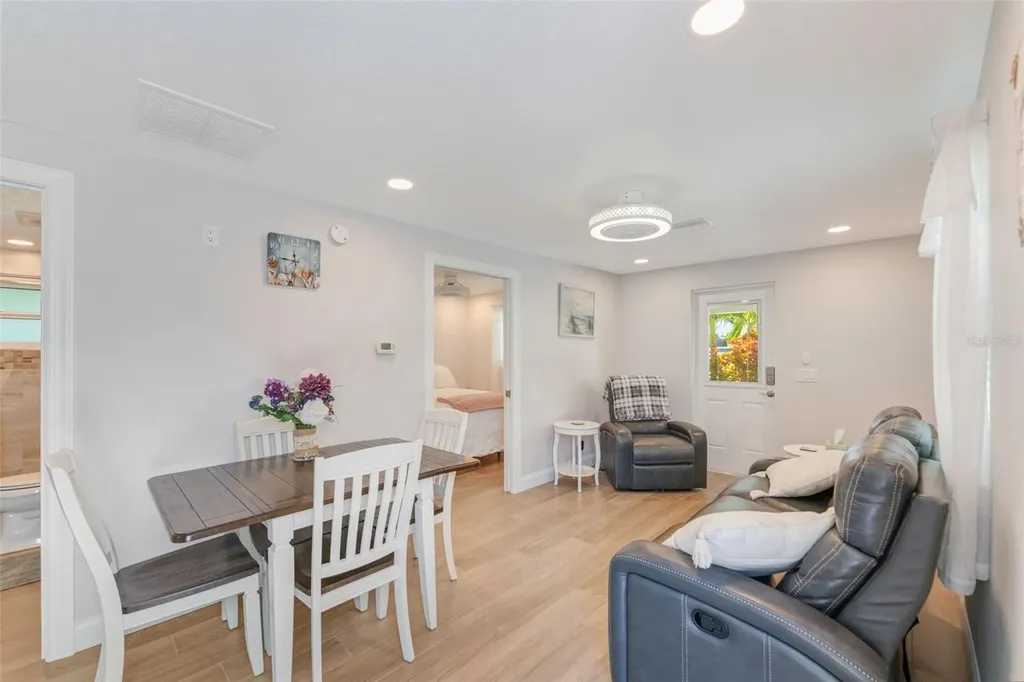 3502 Bahia Vista Street Sarasota FL 34239