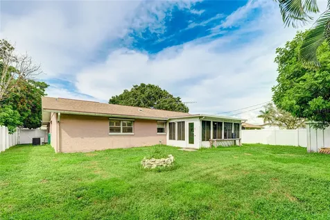 2407 16th Street W Palmetto FL 34221
