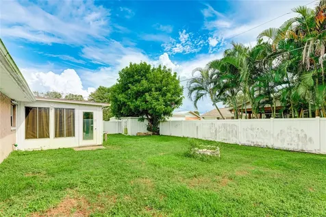 2407 16th Street W Palmetto FL 34221