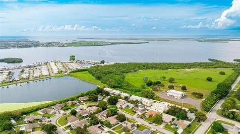 2407 16th Street W Palmetto FL 34221