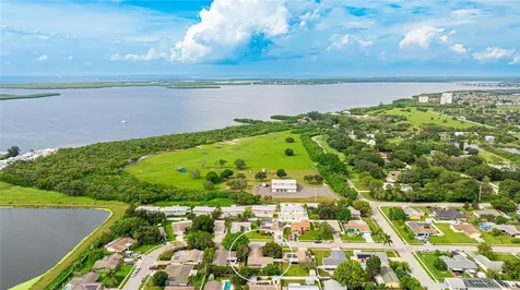 2407 16th Street W Palmetto FL 34221