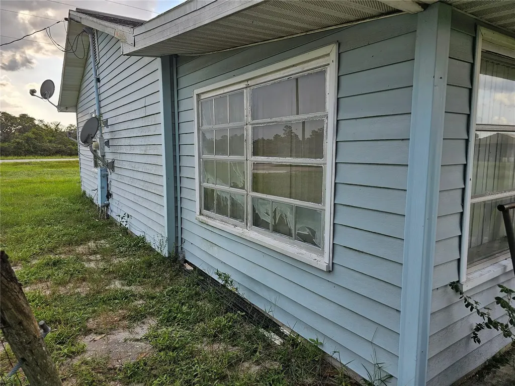 320 County Road 619 Lake Placid FL 33852