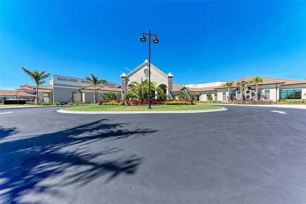 18114 Gawthrop Drive Bradenton FL 34211