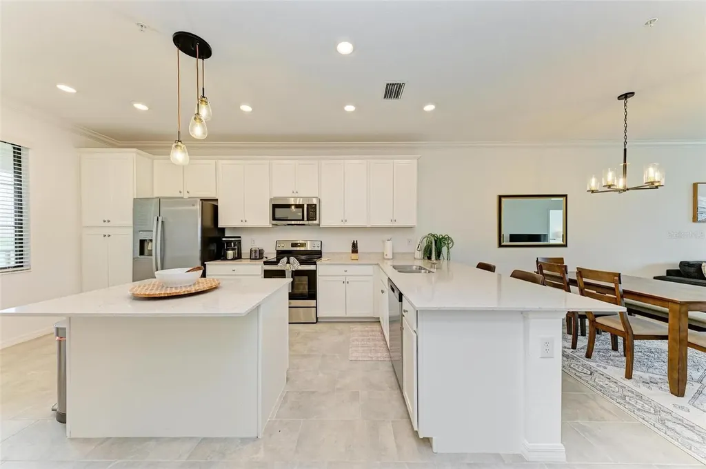 18114 Gawthrop Drive Bradenton FL 34211