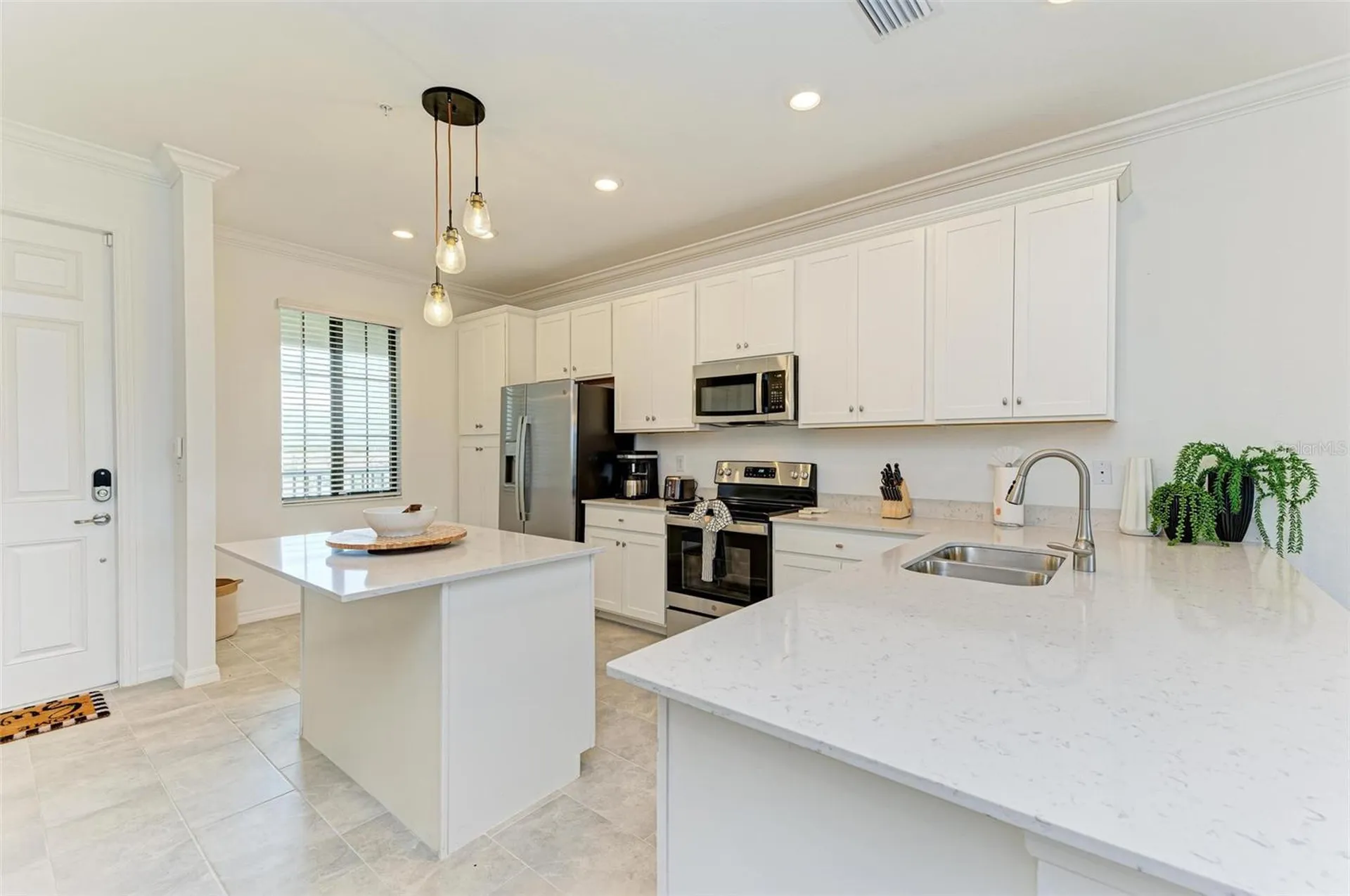18114 Gawthrop Drive Bradenton FL 34211