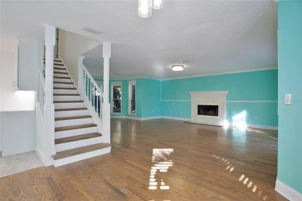 510 Wideview Avenue Tarpon Springs FL 34689