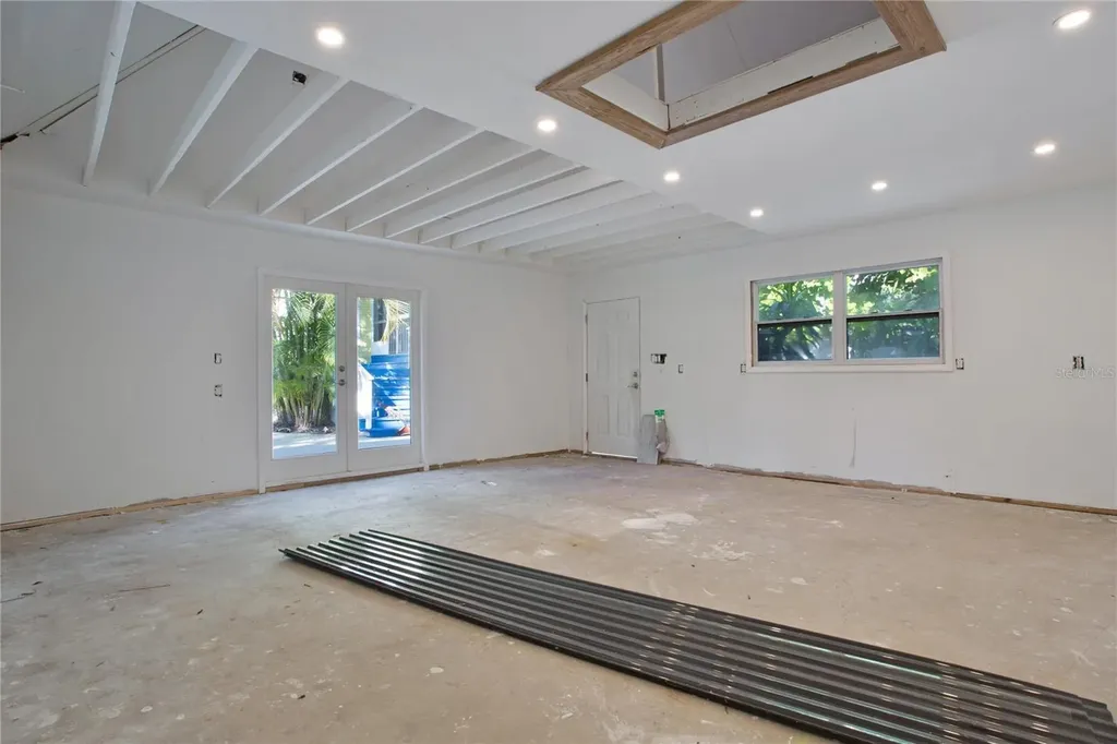 510 Wideview Avenue Tarpon Springs FL 34689