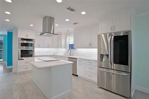 510 Wideview Avenue Tarpon Springs FL 34689