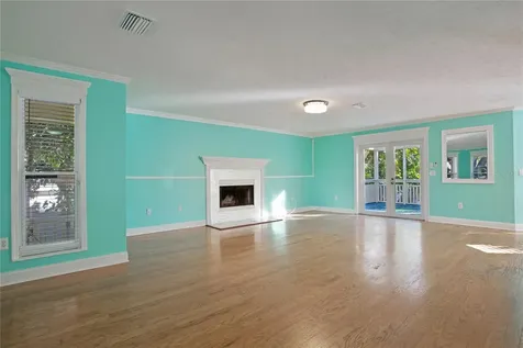 510 Wideview Avenue Tarpon Springs FL 34689
