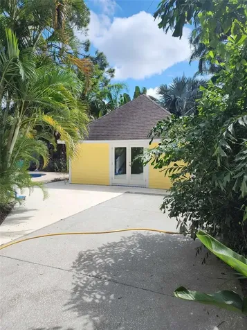 510 Wideview Avenue Tarpon Springs FL 34689