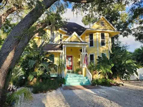 510 Wideview Avenue Tarpon Springs FL 34689